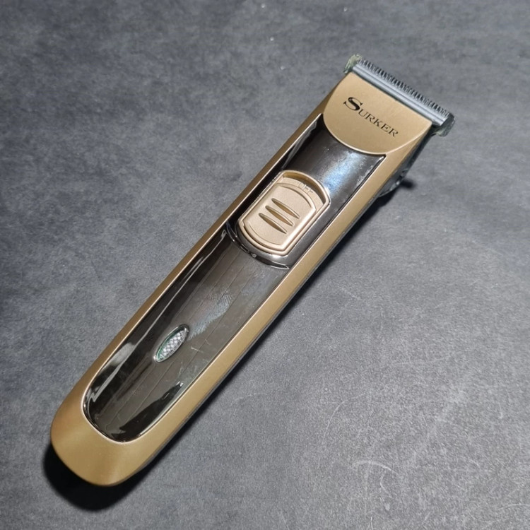 ماشین Surker sk-631 اصلاح موی سر و صورت - باطری جدا شونده